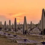 Apartamento Cozy With Terrace Bibione