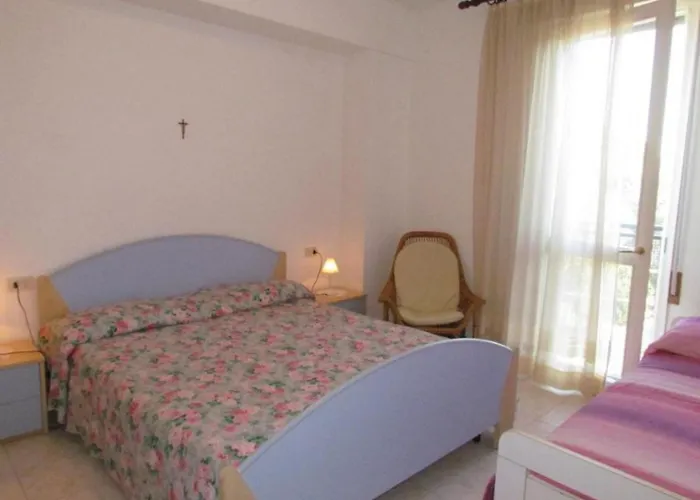 Cozy With Terrace Apartment